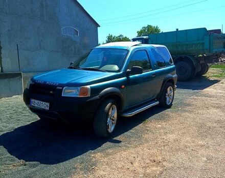 Зеленый Ленд Ровер Фрилендер, объемом двигателя 1.8 л и пробегом 200 тыс. км за 4500 $, фото 1 на Automoto.ua