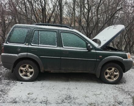 Зеленый Ленд Ровер Фрилендер, объемом двигателя 2 л и пробегом 300 тыс. км за 1300 $, фото 1 на Automoto.ua