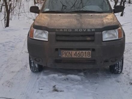 Зелений Ленд Ровер Freelander, об'ємом двигуна 2 л та пробігом 330 тис. км за 2800 $, фото 1 на Automoto.ua