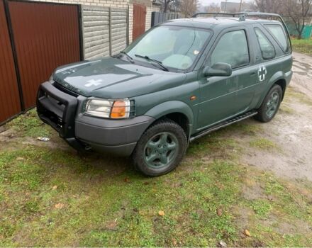 Зеленый Ленд Ровер Фрилендер, объемом двигателя 1.8 л и пробегом 200 тыс. км за 1100 $, фото 1 на Automoto.ua