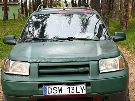 Ленд Ровер Фрилендер 2000 в Чернигове на Automoto.ua Зеленый Ленд Ровер Фрилендер, объемом двигателя 2 л и пробегом 327 тыс. км за 2400 $, фото 1 на Automoto.ua