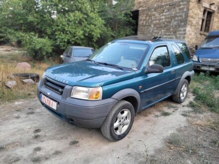 Зелений Ленд Ровер Freelander, об'ємом двигуна 2 л та пробігом 200 тис. км за 2779 $, фото 1 на Automoto.ua
