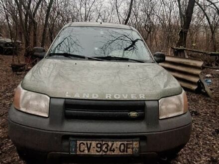 Зеленый Ленд Ровер Фрилендер, объемом двигателя 2 л и пробегом 274 тыс. км за 3200 $, фото 1 на Automoto.ua