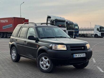 Зеленый Ленд Ровер Фрилендер, объемом двигателя 2 л и пробегом 200 тыс. км за 3700 $, фото 1 на Automoto.ua