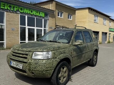 Зелений Ленд Ровер Freelander, об'ємом двигуна 2 л та пробігом 300 тис. км за 2597 $, фото 1 на Automoto.ua