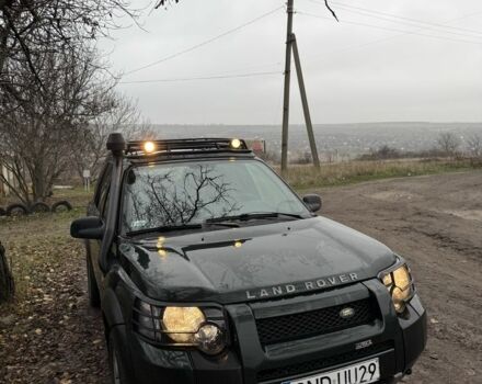 Зеленый Ленд Ровер Фрилендер, объемом двигателя 2 л и пробегом 216 тыс. км за 3329 $, фото 1 на Automoto.ua