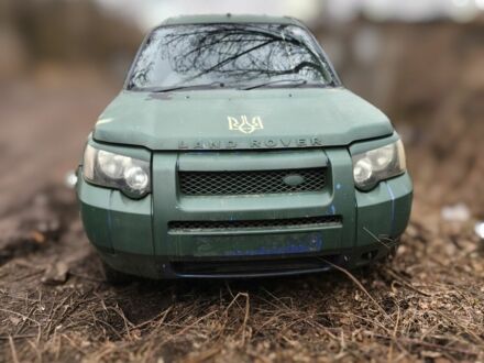 Ленд Ровер Фрилендер 2006 в Краматорске на Automoto.ua Зеленый Ленд Ровер Фрилендер, объемом двигателя 0 л и пробегом 200 тыс. км за 960 $, фото 1 на Automoto.ua