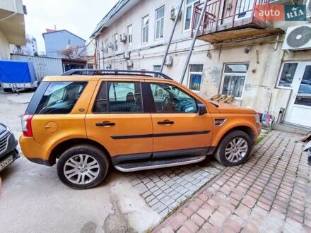 Ленд Ровер Фрилендер 2007 в Львове на Automoto.ua Оранжевый Ленд Ровер Фрилендер, объемом двигателя 2.2 л и пробегом 250 тыс. км за 5933 $, фото 1 на Automoto.ua
