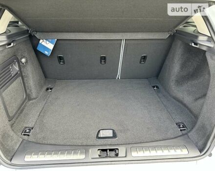 Белый Ленд Ровер Рендж Ровер Эвок, объемом двигателя 2.2 л и пробегом 40 тыс. км за 22500 $, фото 45 на Automoto.ua