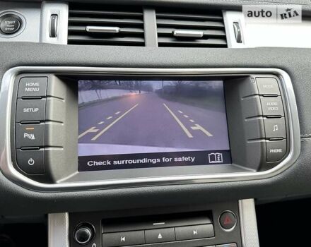 Білий Ленд Ровер Рендж Ровер Евок, об'ємом двигуна 2.2 л та пробігом 40 тис. км за 22500 $, фото 54 на Automoto.ua