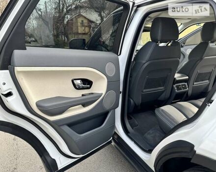 Білий Ленд Ровер Рендж Ровер Евок, об'ємом двигуна 2.2 л та пробігом 40 тис. км за 22500 $, фото 23 на Automoto.ua