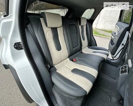 Білий Ленд Ровер Рендж Ровер Евок, об'ємом двигуна 2.2 л та пробігом 40 тис. км за 20500 $, фото 60 на Automoto.ua