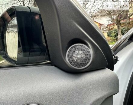 Білий Ленд Ровер Рендж Ровер Евок, об'ємом двигуна 2.2 л та пробігом 40 тис. км за 20500 $, фото 14 на Automoto.ua