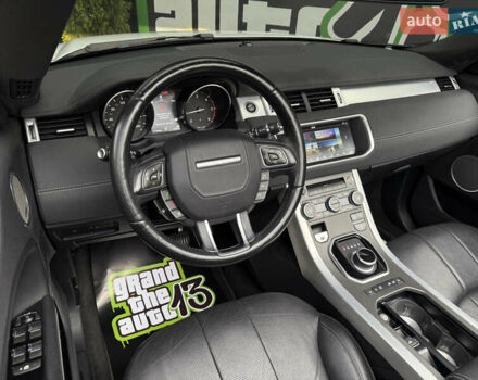 Ленд Ровер Рендж Ровер Эвок 2017 в Киеве на Automoto.ua Белый Ленд Ровер Рендж Ровер Эвок, объемом двигателя 2 л и пробегом 110 тыс. км за 29999 $, фото 16 на Automoto.ua