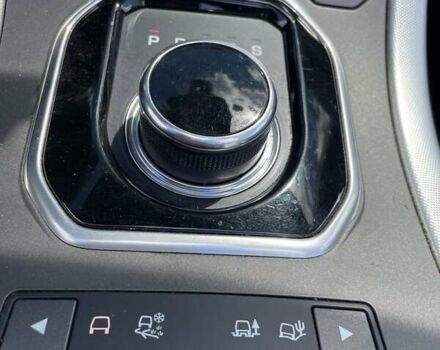 Белый Ленд Ровер Рендж Ровер Эвок, объемом двигателя 2 л и пробегом 110 тыс. км за 31500 $, фото 50 на Automoto.ua