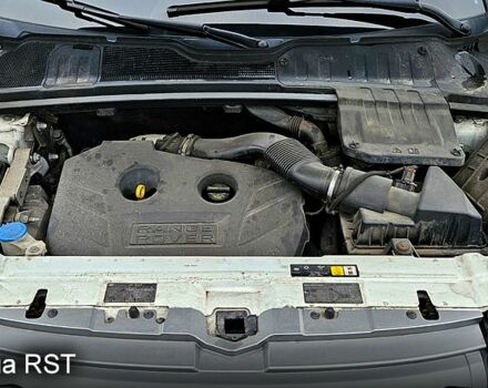 Белый Ленд Ровер Рендж Ровер Эвок, объемом двигателя 2 л и пробегом 84 тыс. км за 17900 $, фото 13 на Automoto.ua