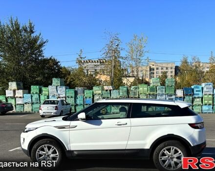 Белый Ленд Ровер Рендж Ровер Эвок, объемом двигателя 2 л и пробегом 135 тыс. км за 17000 $, фото 3 на Automoto.ua