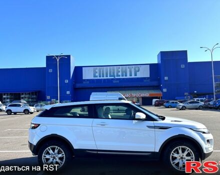 Белый Ленд Ровер Рендж Ровер Эвок, объемом двигателя 2 л и пробегом 135 тыс. км за 17000 $, фото 2 на Automoto.ua