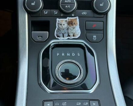 Білий Ленд Ровер Рендж Ровер Евок, об'ємом двигуна 2.18 л та пробігом 198 тис. км за 16500 $, фото 18 на Automoto.ua