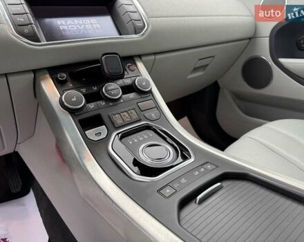 Белый Ленд Ровер Рендж Ровер Эвок, объемом двигателя 2 л и пробегом 144 тыс. км за 18500 $, фото 12 на Automoto.ua