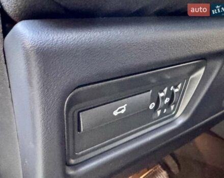 Белый Ленд Ровер Рендж Ровер Эвок, объемом двигателя 2 л и пробегом 168 тыс. км за 17800 $, фото 42 на Automoto.ua