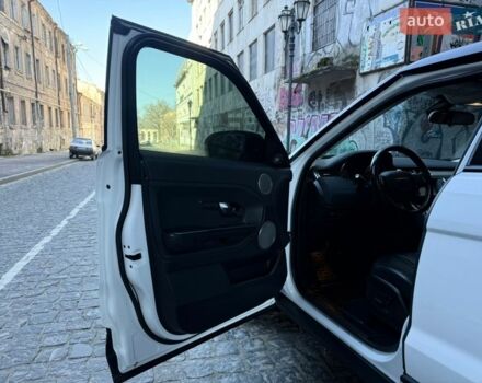 Белый Ленд Ровер Рендж Ровер Эвок, объемом двигателя 2 л и пробегом 168 тыс. км за 17400 $, фото 31 на Automoto.ua