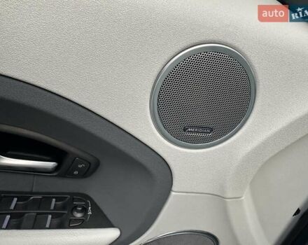 Ленд Ровер Рендж Ровер Евок 2011 у Києві на Automoto.ua Білий Ленд Ровер Рендж Ровер Евок, об'ємом двигуна 2.18 л та пробігом 202 тис. км за 19500 $, фото 2 на Automoto.ua