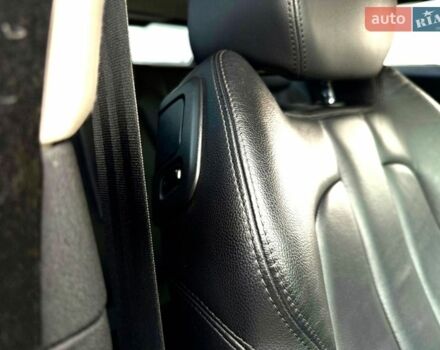 Білий Ленд Ровер Рендж Ровер Евок, об'ємом двигуна 2 л та пробігом 179 тис. км за 12500 $, фото 56 на Automoto.ua