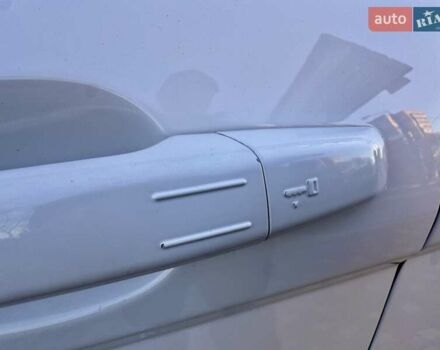 Белый Ленд Ровер Рендж Ровер Эвок, объемом двигателя 2 л и пробегом 168 тыс. км за 17800 $, фото 7 на Automoto.ua