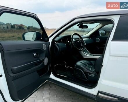 Білий Ленд Ровер Рендж Ровер Евок, об'ємом двигуна 2 л та пробігом 179 тис. км за 12500 $, фото 41 на Automoto.ua