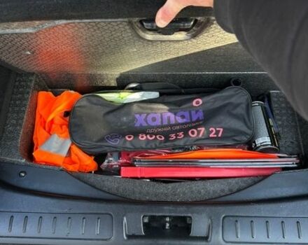 Белый Ленд Ровер Рендж Ровер Эвок, объемом двигателя 2 л и пробегом 179 тыс. км за 12700 $, фото 17 на Automoto.ua