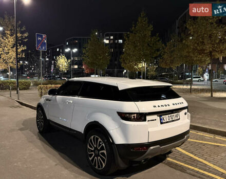 Білий Ленд Ровер Рендж Ровер Евок, об'ємом двигуна 2.18 л та пробігом 135 тис. км за 19900 $, фото 2 на Automoto.ua