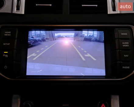 Белый Ленд Ровер Рендж Ровер Эвок, объемом двигателя 2.18 л и пробегом 180 тыс. км за 14900 $, фото 23 на Automoto.ua