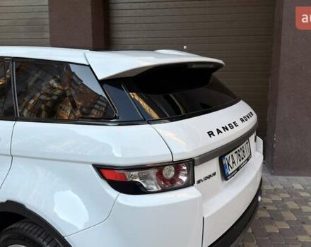 Белый Ленд Ровер Рендж Ровер Эвок, объемом двигателя 2 л и пробегом 142 тыс. км за 13750 $, фото 30 на Automoto.ua
