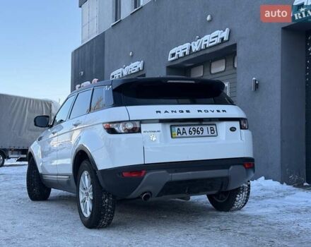 Білий Ленд Ровер Рендж Ровер Евок, об'ємом двигуна 2.18 л та пробігом 198 тис. км за 16500 $, фото 4 на Automoto.ua