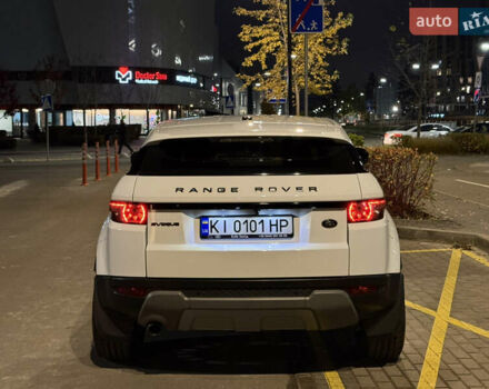 Білий Ленд Ровер Рендж Ровер Евок, об'ємом двигуна 2.18 л та пробігом 135 тис. км за 19900 $, фото 10 на Automoto.ua