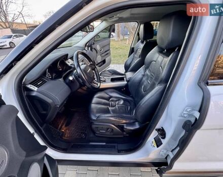 Белый Ленд Ровер Рендж Ровер Эвок, объемом двигателя 2 л и пробегом 168 тыс. км за 17800 $, фото 39 на Automoto.ua