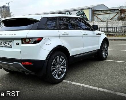Белый Ленд Ровер Рендж Ровер Эвок, объемом двигателя 2 л и пробегом 84 тыс. км за 17900 $, фото 2 на Automoto.ua