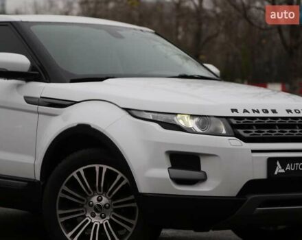 Белый Ленд Ровер Рендж Ровер Эвок, объемом двигателя 2.18 л и пробегом 202 тыс. км за 18000 $, фото 3 на Automoto.ua
