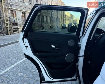 Белый Ленд Ровер Рендж Ровер Эвок, объемом двигателя 2 л и пробегом 168 тыс. км за 17400 $, фото 71 на Automoto.ua