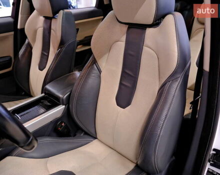 Белый Ленд Ровер Рендж Ровер Эвок, объемом двигателя 2.18 л и пробегом 180 тыс. км за 14900 $, фото 32 на Automoto.ua