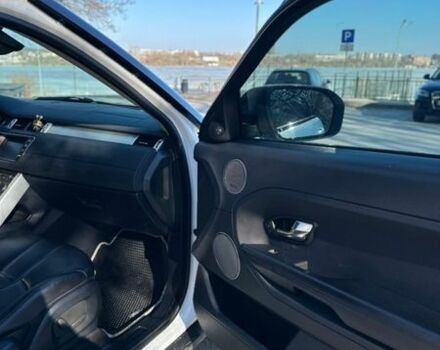 Белый Ленд Ровер Рендж Ровер Эвок, объемом двигателя 2 л и пробегом 179 тыс. км за 12700 $, фото 36 на Automoto.ua