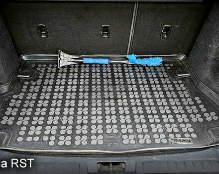 Белый Ленд Ровер Рендж Ровер Эвок, объемом двигателя 2 л и пробегом 84 тыс. км за 17900 $, фото 12 на Automoto.ua