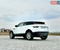 Білий Ленд Ровер Рендж Ровер Евок, об'ємом двигуна 2 л та пробігом 179 тис. км за 12500 $, фото 27 на Automoto.ua