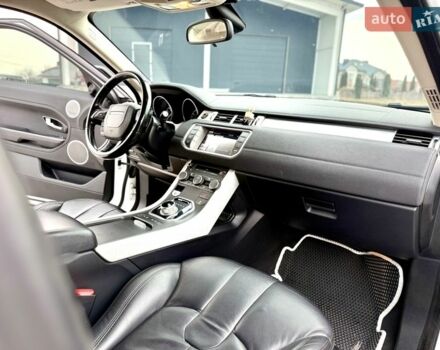 Білий Ленд Ровер Рендж Ровер Евок, об'ємом двигуна 2 л та пробігом 179 тис. км за 12500 $, фото 55 на Automoto.ua