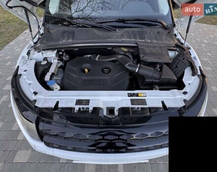 Белый Ленд Ровер Рендж Ровер Эвок, объемом двигателя 2 л и пробегом 168 тыс. км за 17800 $, фото 6 на Automoto.ua