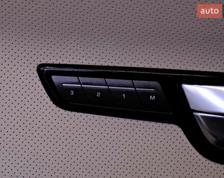 Белый Ленд Ровер Рендж Ровер Эвок, объемом двигателя 2.18 л и пробегом 180 тыс. км за 14900 $, фото 19 на Automoto.ua