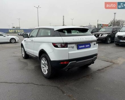 Белый Ленд Ровер Рендж Ровер Эвок, объемом двигателя 2 л и пробегом 144 тыс. км за 18500 $, фото 6 на Automoto.ua
