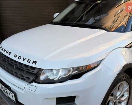 Белый Ленд Ровер Рендж Ровер Эвок, объемом двигателя 2 л и пробегом 142 тыс. км за 13750 $, фото 2 на Automoto.ua