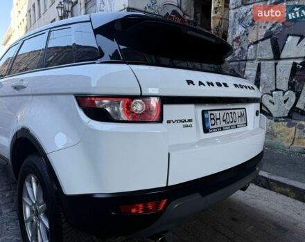 Белый Ленд Ровер Рендж Ровер Эвок, объемом двигателя 2 л и пробегом 168 тыс. км за 17400 $, фото 27 на Automoto.ua